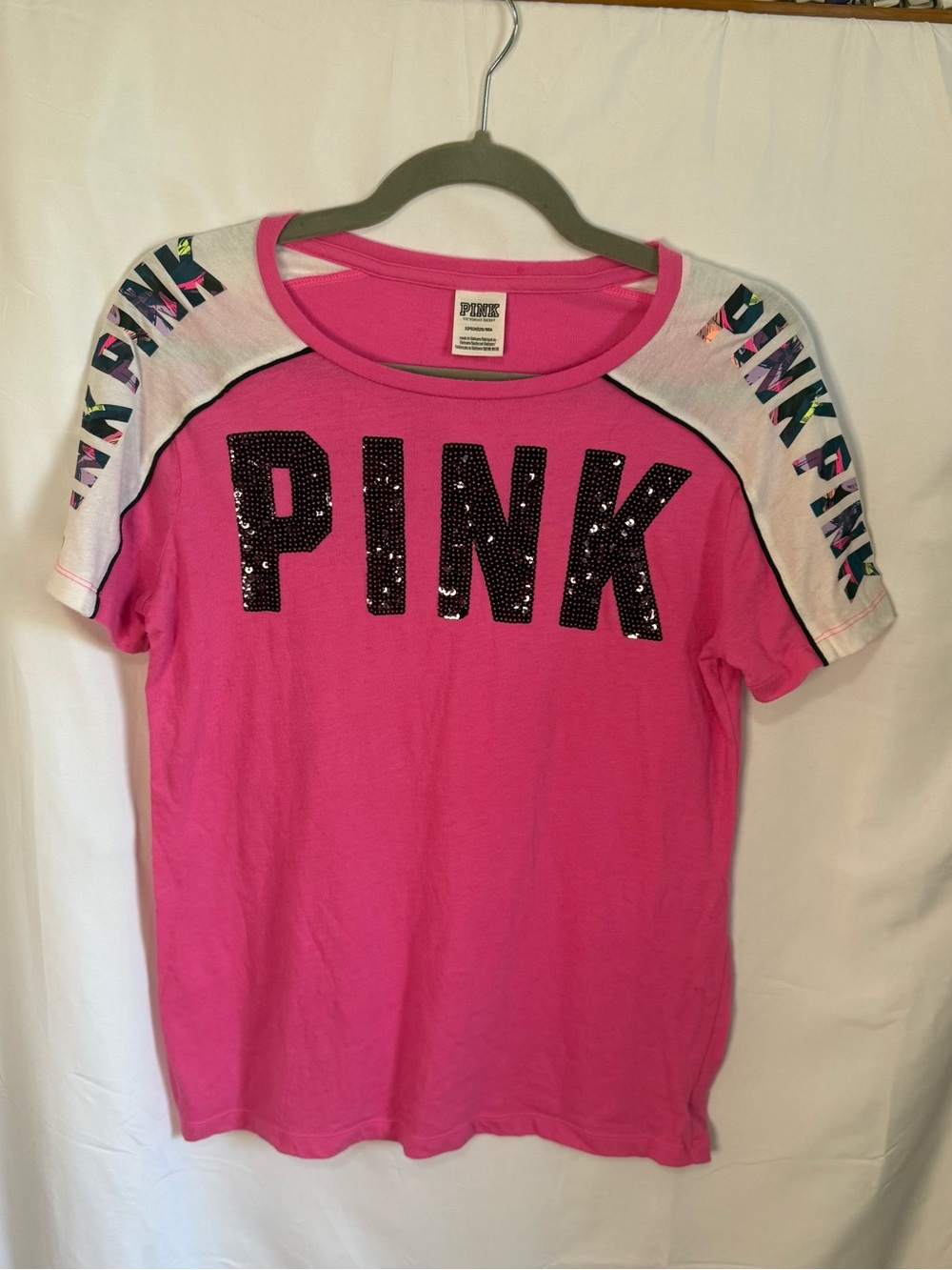PINK Victoria's Secret Hot Pink Sequin Logo Tee with White Accent Shoulders Sz S